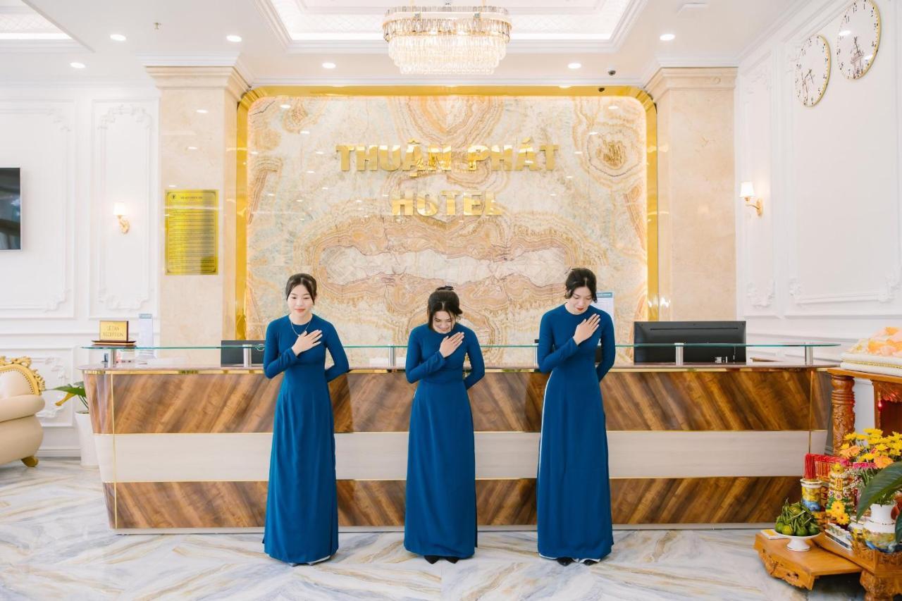 Thuan Phat Hotel 속짱시 외부 사진