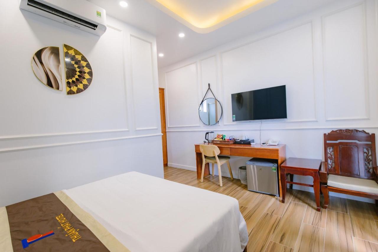 Thuan Phat Hotel 속짱시 외부 사진