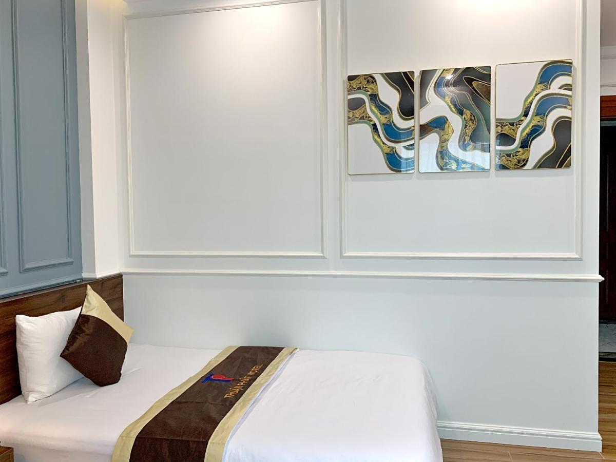 Thuan Phat Hotel 속짱시 외부 사진