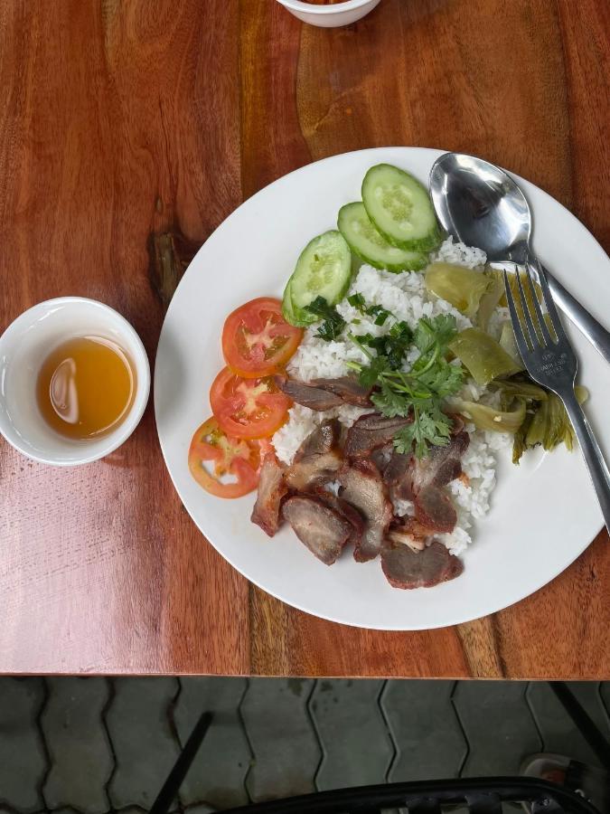 Thuan Phat Hotel 속짱시 외부 사진